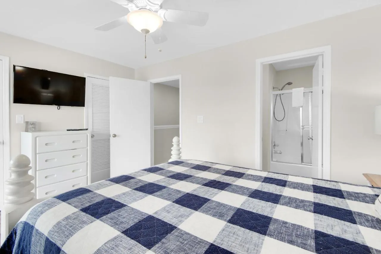 Apartment Sandprints A4 Destin
